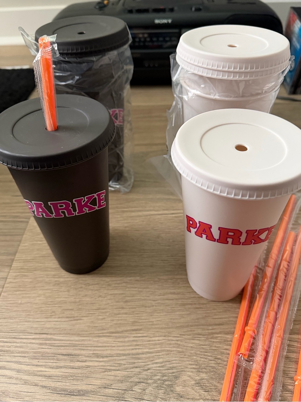 Parke Dunkin Donuts Cups - New In Plastic - Sets